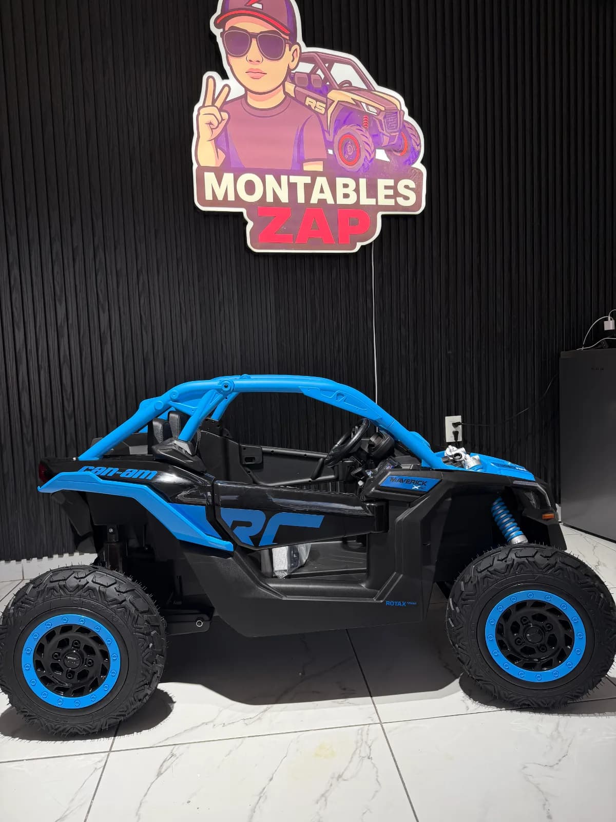 CAN AM MAVERICK 48V AZUL